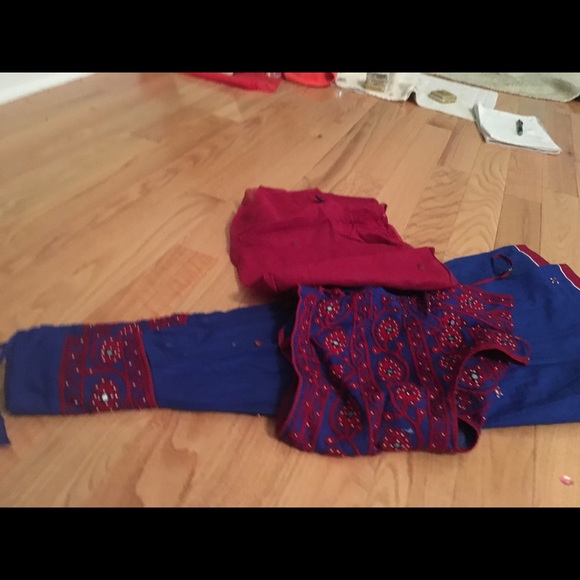 Girls chania choli - Picture 2 of 2